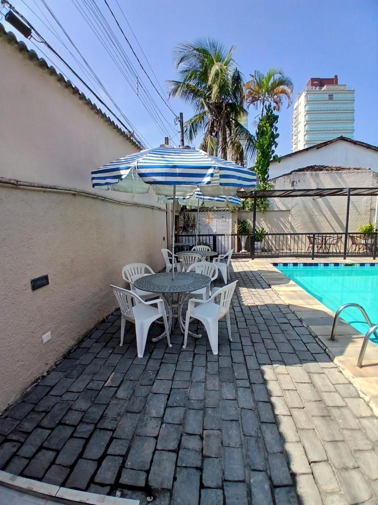 Pousada Parque Suites Estacionamento E Piscina Гуаружа Екстериор снимка